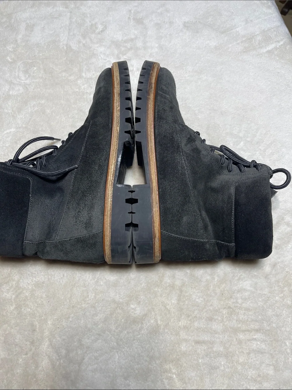 Vince Black Suede Lug Sole Ankle Boots Size 8 Women’s